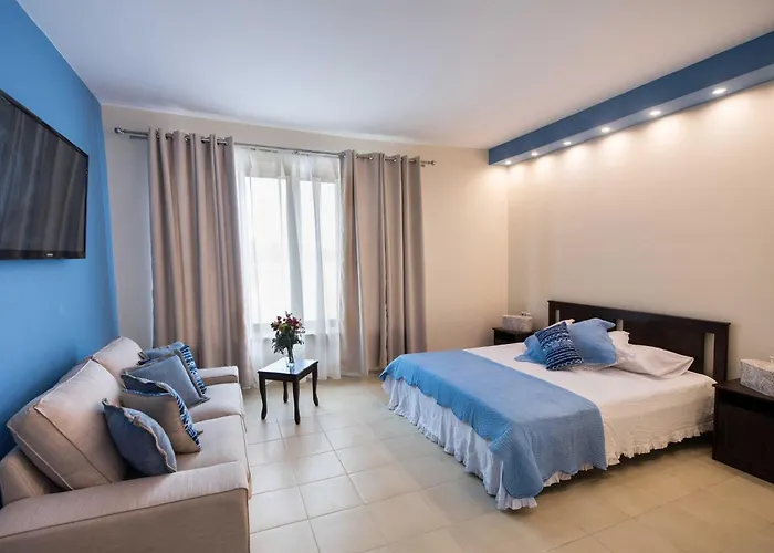 Nv Suites - Sea Front Av Properties